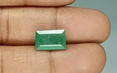 Zambian Emerald - 5.38 Carat Prime Quality  EMD-9791