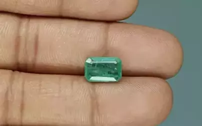 Zambian Emerald - 3.06 Carat Prime Quality EMD-9808