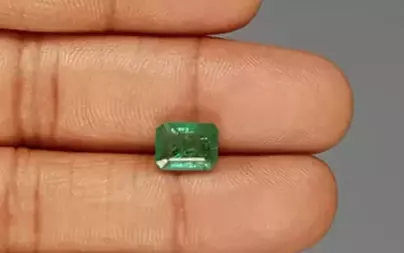 Zambian Emerald - 2.59 Carat Prime Quality EMD-9844