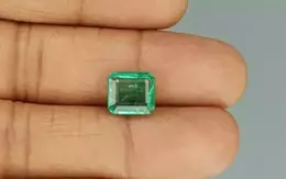 Zambian Emerald - 3.93 Carat Rare Quality  EMD-9872