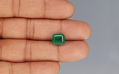 Zambian Emerald - 4.33 Carat Limited Quality EMD-9882