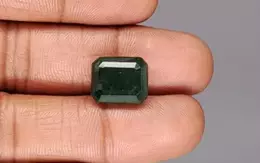 Zambian Emerald - 8.83 Carat Prime Quality EMD-9958