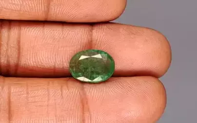 Zambian Emerald - 4.02 Carat Prime Quality EMD-9963