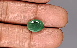 Zambian Emerald - 3.37 Carat Prime Quality EMD-9966