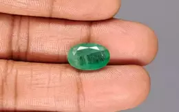 Zambian Emerald - 4.51 Carat Prime Quality EMD-9981