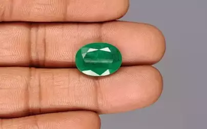 Zambian Emerald - 8.69 Carat Prime Quality EMD-9997