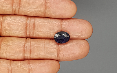 Thailand Blue Sapphire - 5.89 Carat Fine Quality GFBS-20045