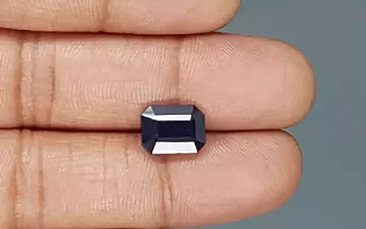 Thailand Blue Sapphire - 5.19 Carat Prime Quality GFBS-20096