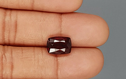 Ceylon Hessonite Garnet  5.37 Carat Limited Quality HG-8154