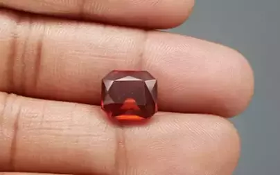 Ceylon Hessonite Garnet  5.85 Carat Limited Quality  HG-8244