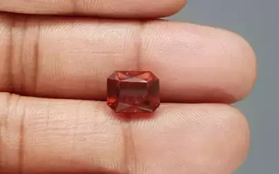 Ceylon Hessonite Garnet  5.63 Carat Limited Quality  HG-8245