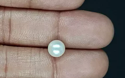 South Sea Pearl - 2.95 Carat Prime Quality  SSP-8876