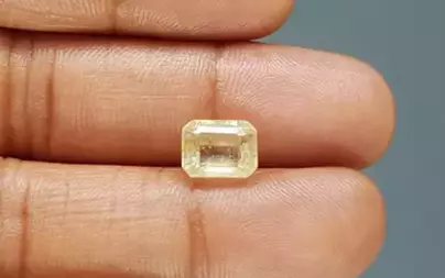 Natural Yellow Topaz - 3.75 Carat Prime Quality YT-25033