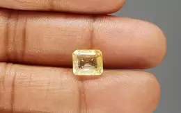 Natural Yellow Topaz - 3.75 Carat Prime Quality YT-25039