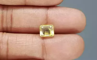 Natural Yellow Topaz - 3.32 Carat Limited Quality YT-25055