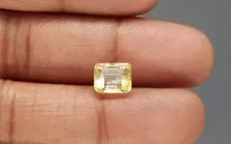 Natural Yellow Topaz - 3.20 Carat Limited Quality YT-25071