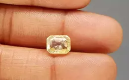 Natural Yellow Topaz - 3.28 Carat Prime Quality YT-25088